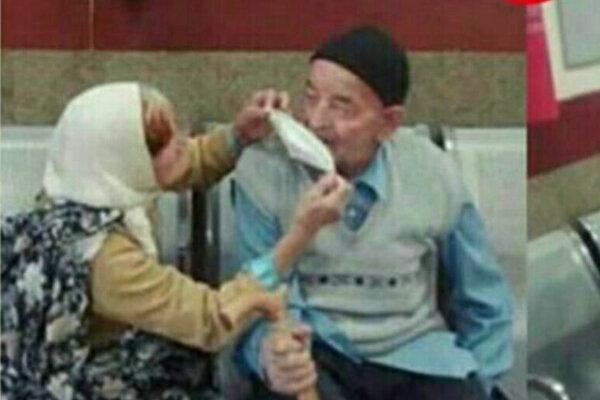 فیلم ، ماجرای عکس زوج پیری که فضای مجازی را تسخیر کرد فیلم ، ماجرای عکس زوج پیری که فضای مجازی را تسخیر کرد