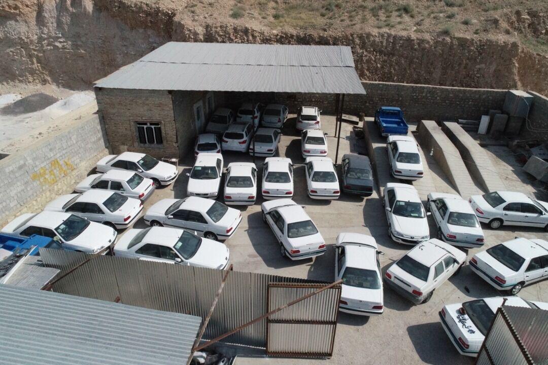 پارکینگ خودرو&zwnjهای احتکار شده در غرب تهران لو رفت
