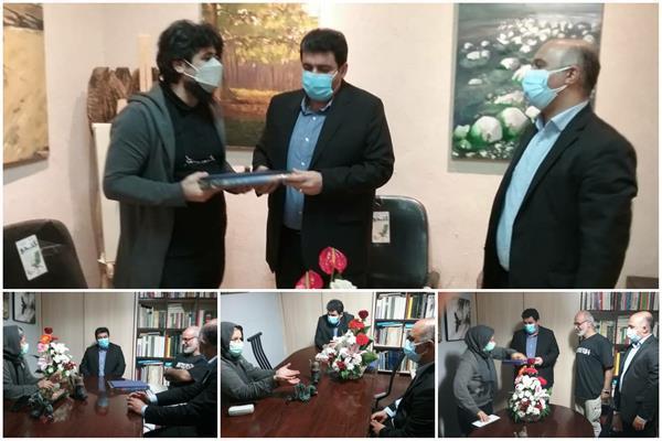 تقدیرمدیرکل فرهنگ وارشاد اسلامی از استادان هنر تقدیرمدیرکل فرهنگ وارشاد اسلامی از استادان هنر