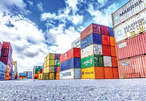 رشد 13 درصدی صادرات کشور در نیمه نخست سال