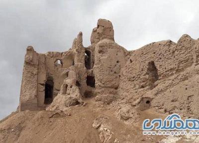30 میلیارد ریال برای بازسازی دو قلعه تاریخی کرمان تامین شد